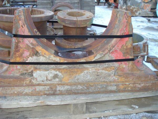 TRUNNION BEARING PEDESTAL FOR 5' X 14' ALLIS CHALMERS MILL