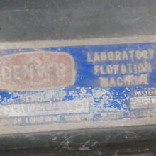 Denver laboratory flotation machine with tachometer