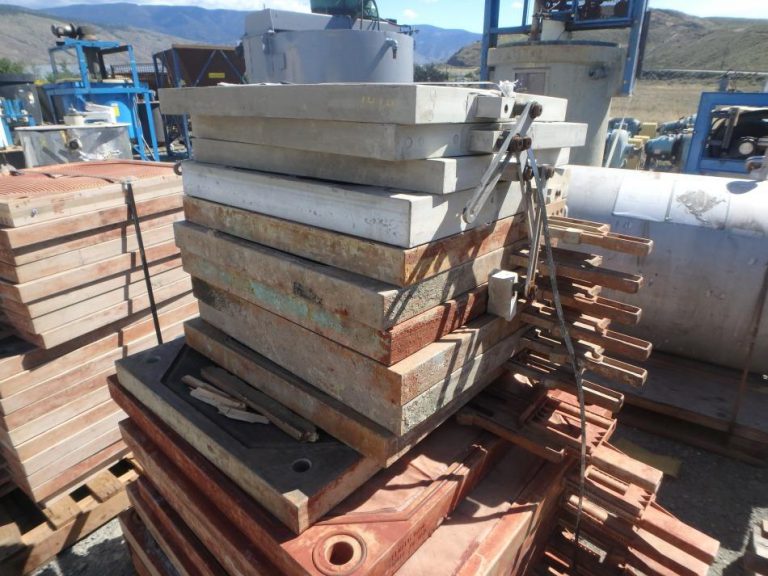 24" POLY RECESSED FILTER PLATES Nelson Machinery & Equipment Ltd.