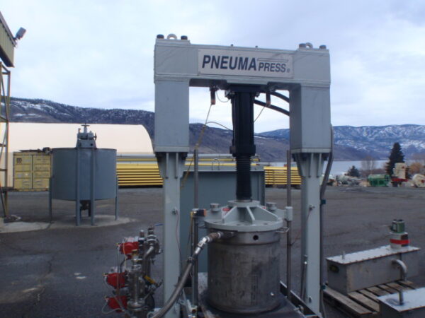 Pneumapress M13 Pilot Automatic Pressure Filter