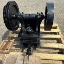 2.75" X 5.5" ATLAS LAB JAW CRUSHER