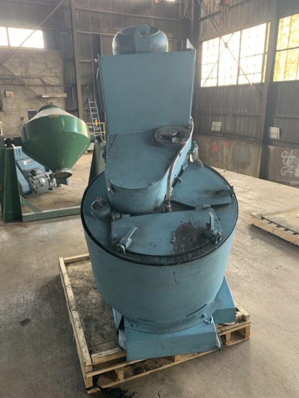 Eirich Stainless Steel Mixer, model R08W, 75 liter capacity, 120 KG batch size, & hydraulically operated discharge. Equip yourself with the gold standard.