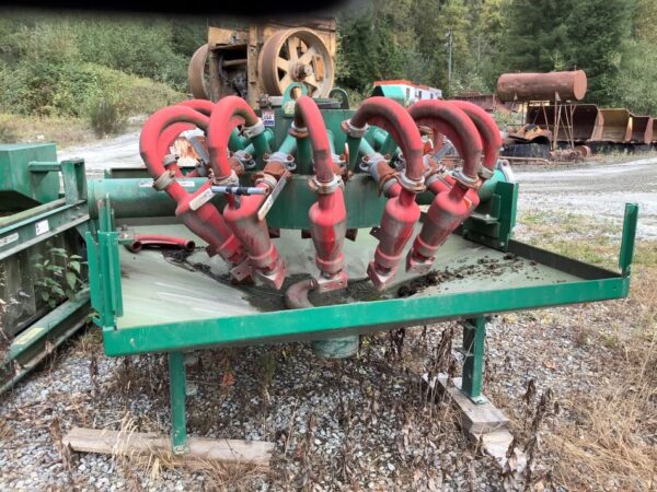 Derrick Dewatering Screen with Cyclone System