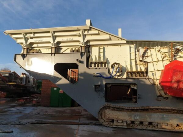 Gipo R170FDR Tracked Impact Crusher