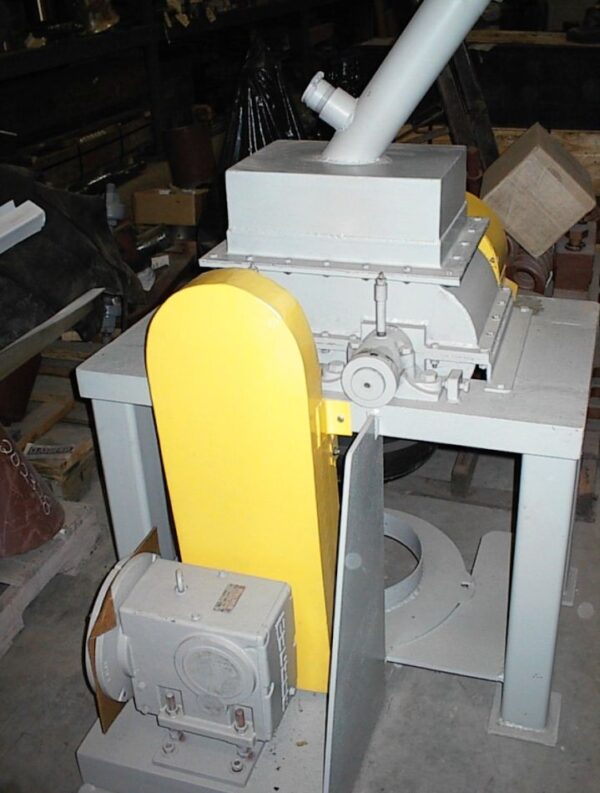 10" x 12" Lab. Double Roll Crusher