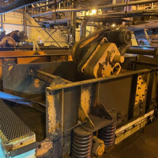 Tabor Rinse Screen 5' W. X 16' L. Tabor Single Deck Horizontal Vibrating Screens- Nelson ...