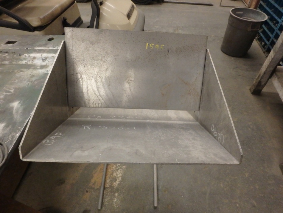 Sample Reducer 16 TO 1 TYLER SAMPLE REDUCER - Nelson Machinery & Equipment Ltd.