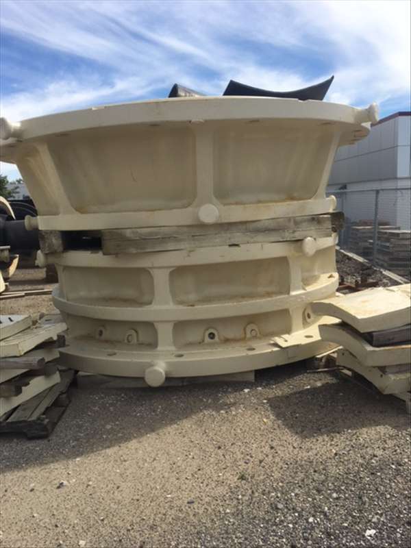 54" x 74" Allis Chalmers Gyratory Crusher